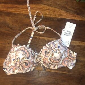 NWT- H&M bikini Top34A